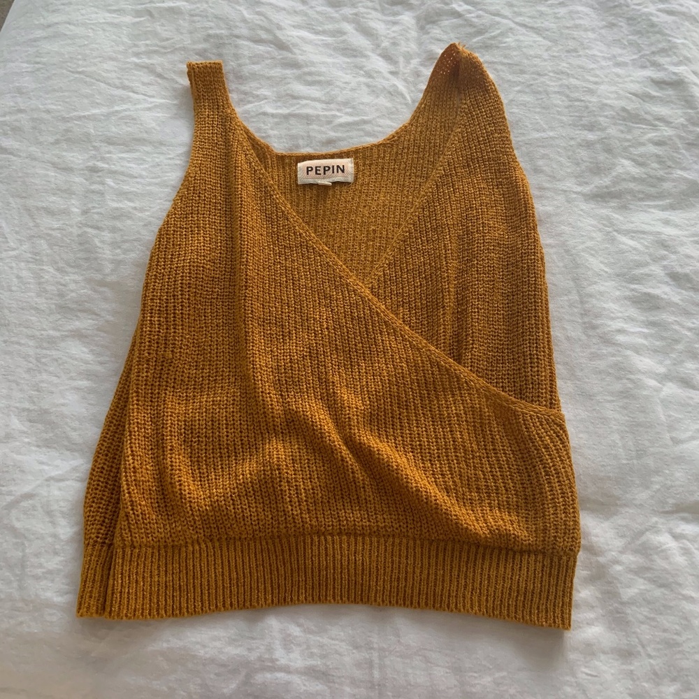 Pumpkin Colored Crossed Knit New S